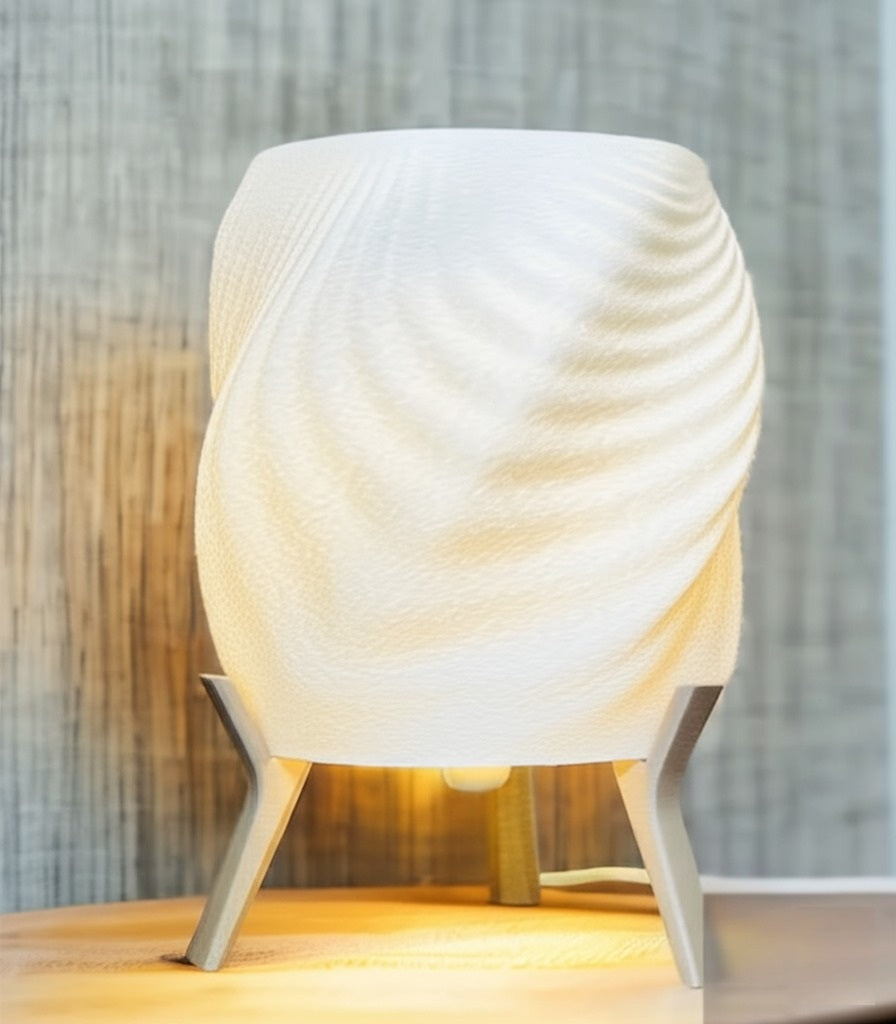 Lámpara DRAPED ELEGANCE de Charles Regaud: Innovación y Arte Lumínico