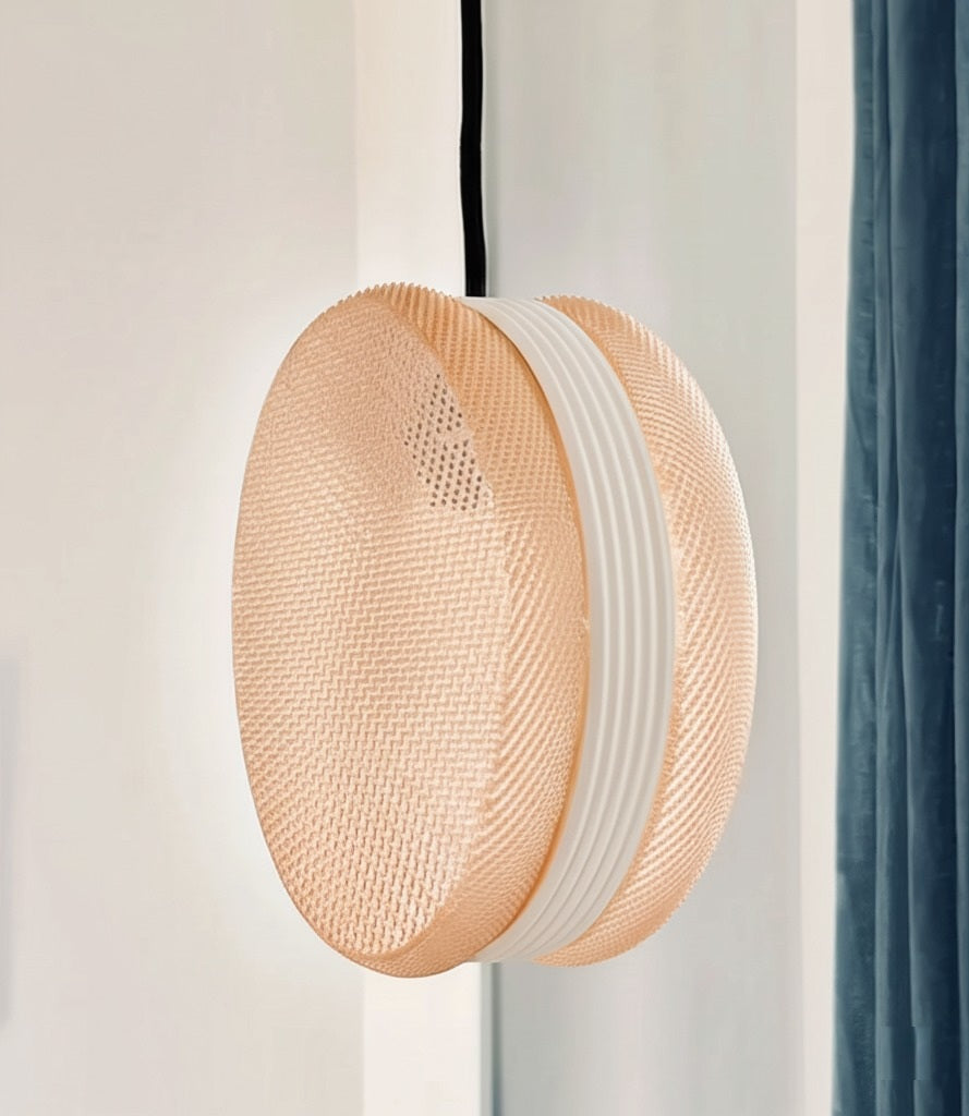 Lámpara MALLA PENDANT LIGHT de Charles Regaud: Elegancia Texturizada con Diseño Innovador