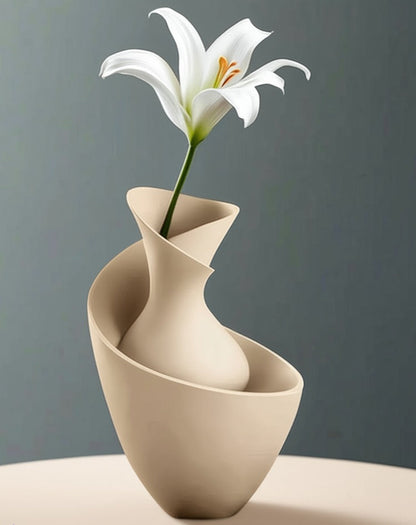 Christine: Florero Moderno de Diseño Asimétrico